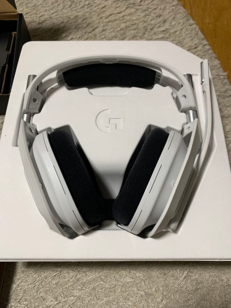 美品　Logicool ASTRO A50Xワイヤレスゲーミングヘッドセット