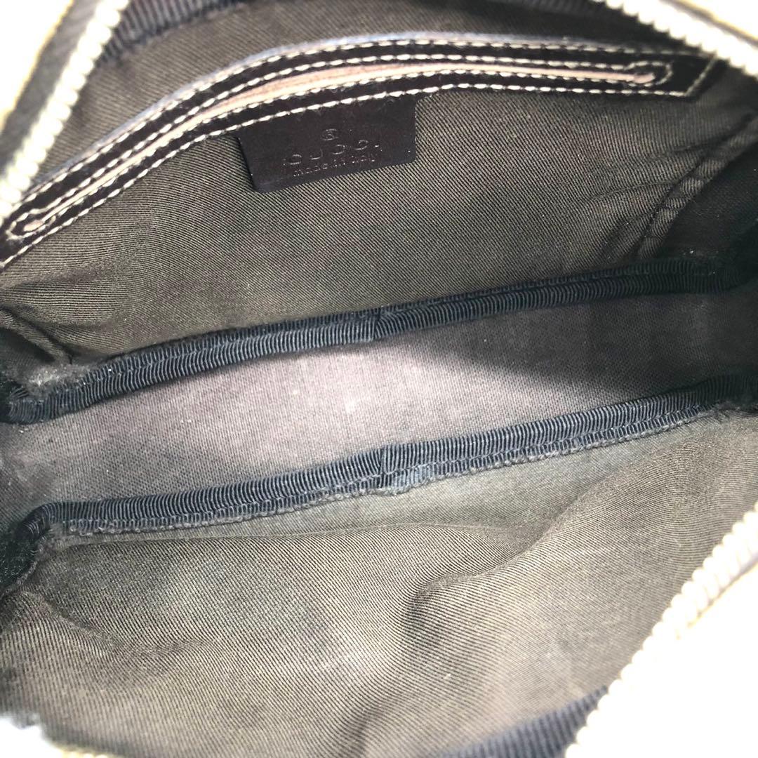 ✨美品✨グッチ ショルダーバッグ カメラバッグ GGスプリーム ロゴプレート