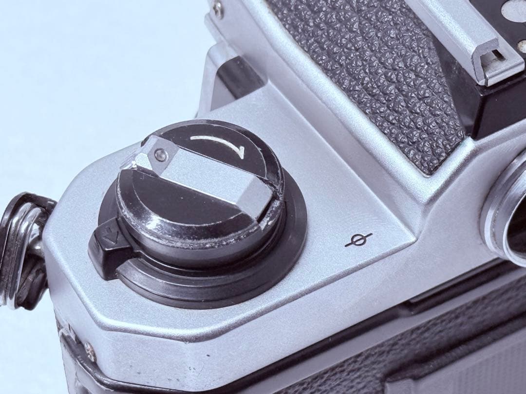 Nikon New FM2 シルバー 動作確認済 訳あり品 フィルム一眼レフ