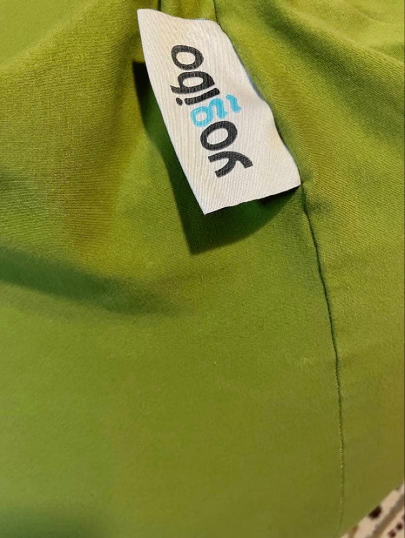 ヨギボー　ピラミッド　ライムグリーン