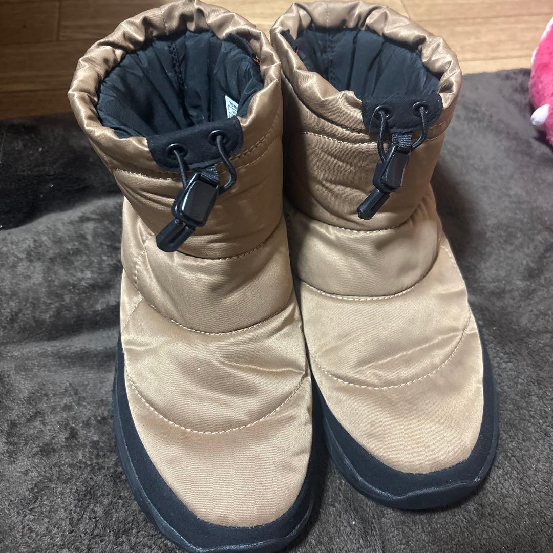 THE NORTH FACE 防寒ブーツ　ベージュ