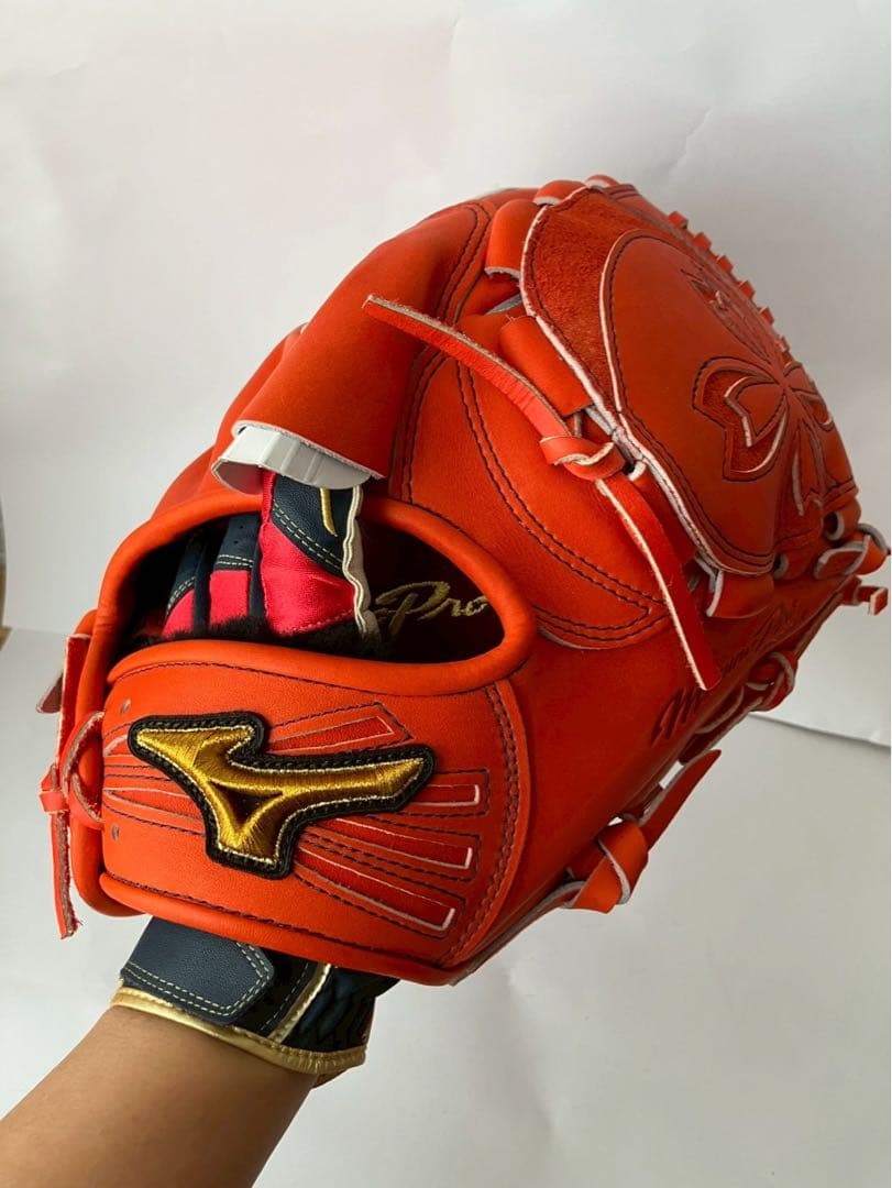 ミズノプロ　硬式　オーダー　HAGA　耕作　投手用　定価71,500円　グローブ