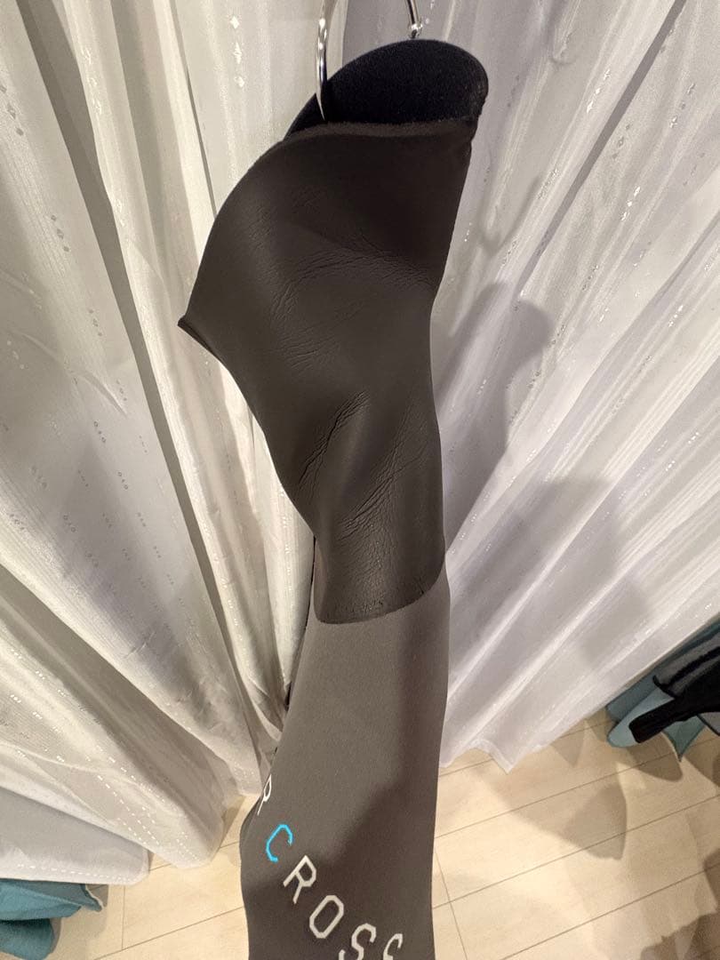 ごり波セイバークロスウェットスーツライトドライスーツ