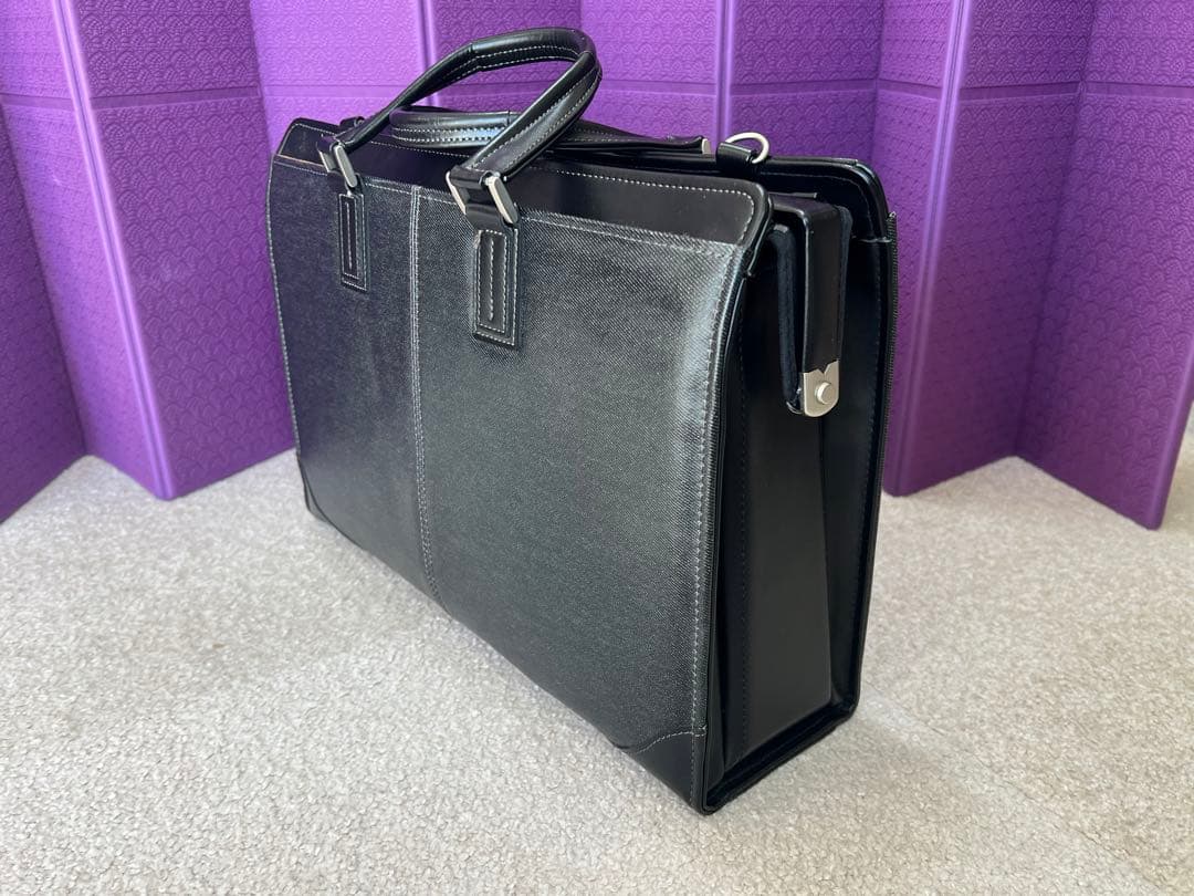 ビジネス　ダレスバッグ　サンワダイレクト　 豊岡製鞄 鍵付 ブラック