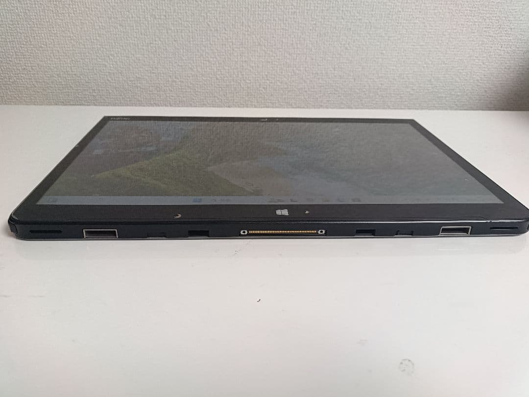 FUJITSU 13.3型 タブレットPC (Q775/K) 5