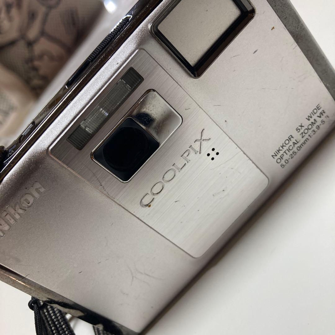 Nikon デジカメ　S1000pj