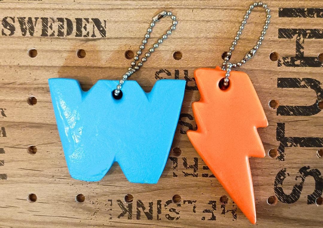 W.&L.T. ノベルティ 4点セット キーホルダー ステッカー パクパクくん