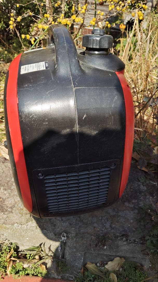 送料込即購入可新ダイワIEG1600Mインバーター発電機