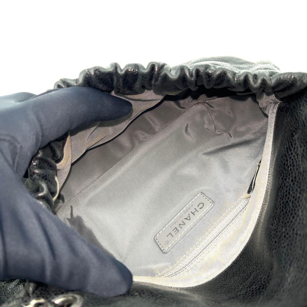 極上美品　シャネル　マトラッセ　キャビアスキン　ブラック　チェーンショルダー