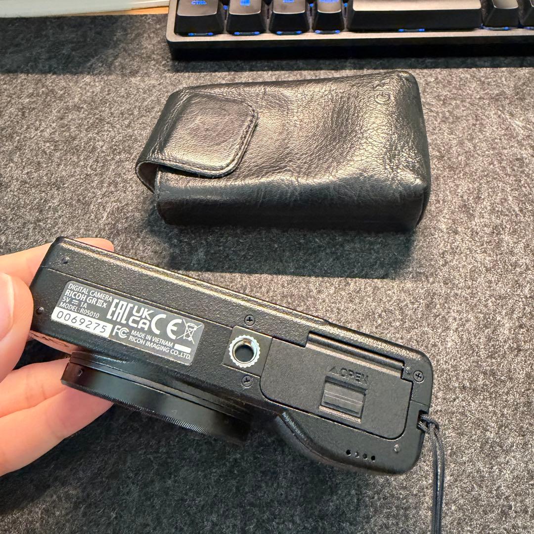 デジタルカメラ RICOH GR iiix sum.