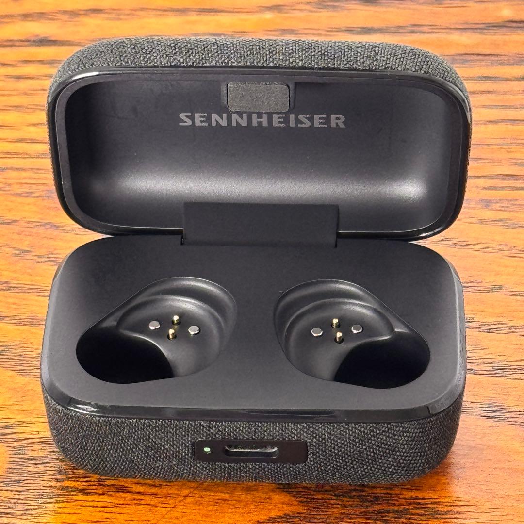 ゼンハイザーMOMENTUM True Wireless 4 純正充電ケースのみ