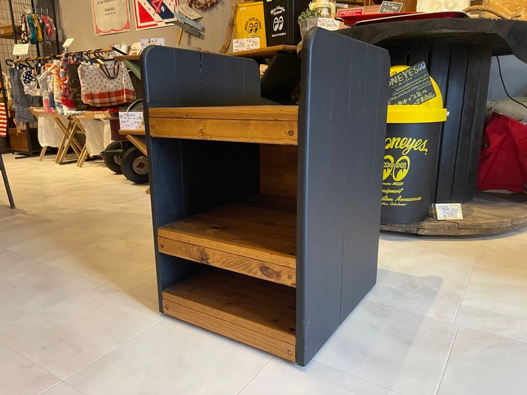 在庫あり　即納　キャビネット　棚　本棚　ダーク　ブラック　キャスター　天然木