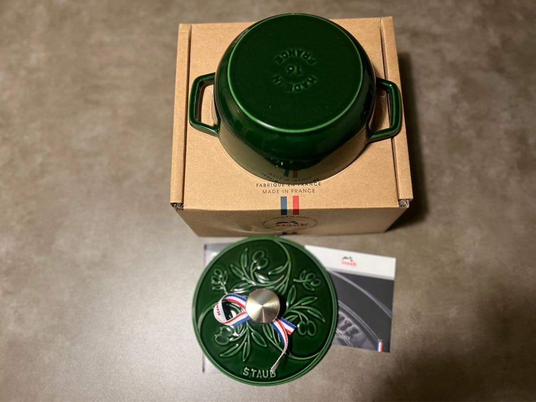 新品 ストウブ　数量限定　ストウブ　ワナベ　16cm オリーブ バジルグリーン