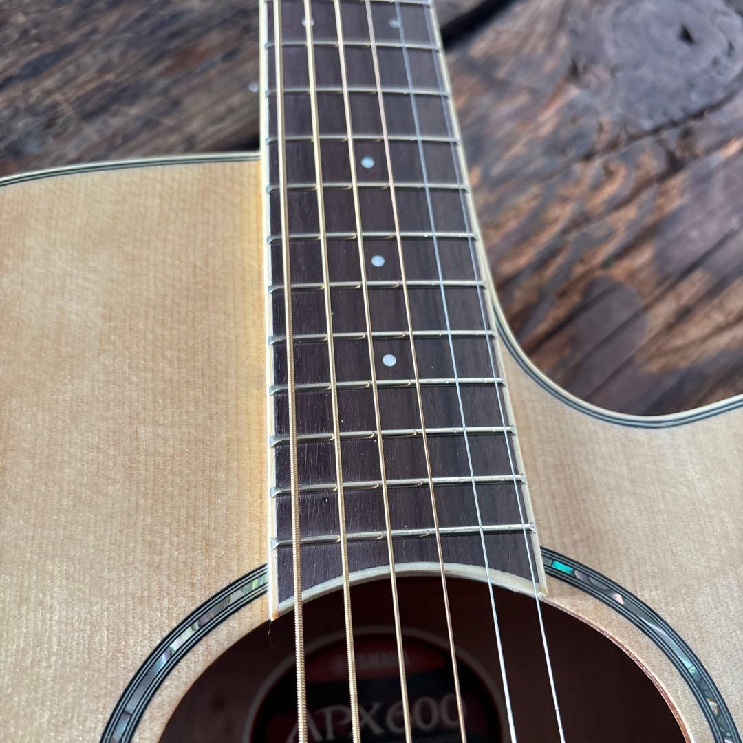美品 Yamaha APX600 アコースティックギター