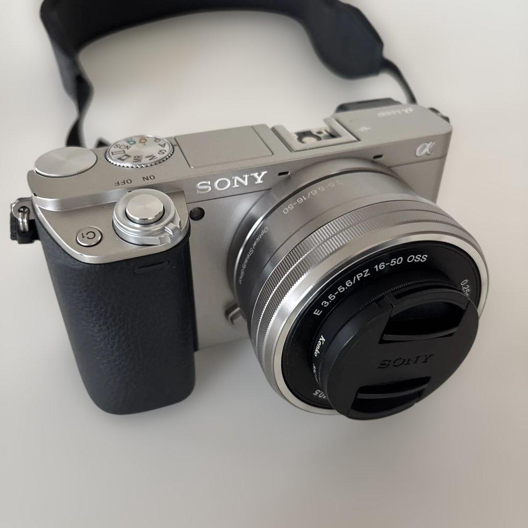 SONY α6000 ミラーレスダブルズームレンズカメラ