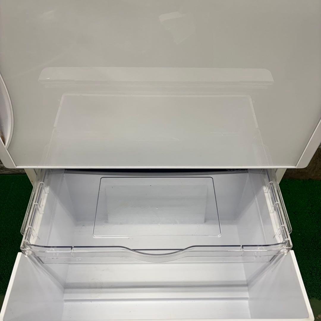 646 日立　大型冷蔵庫　375L 300L強　家庭用　自動製氷　小型　ホワイト