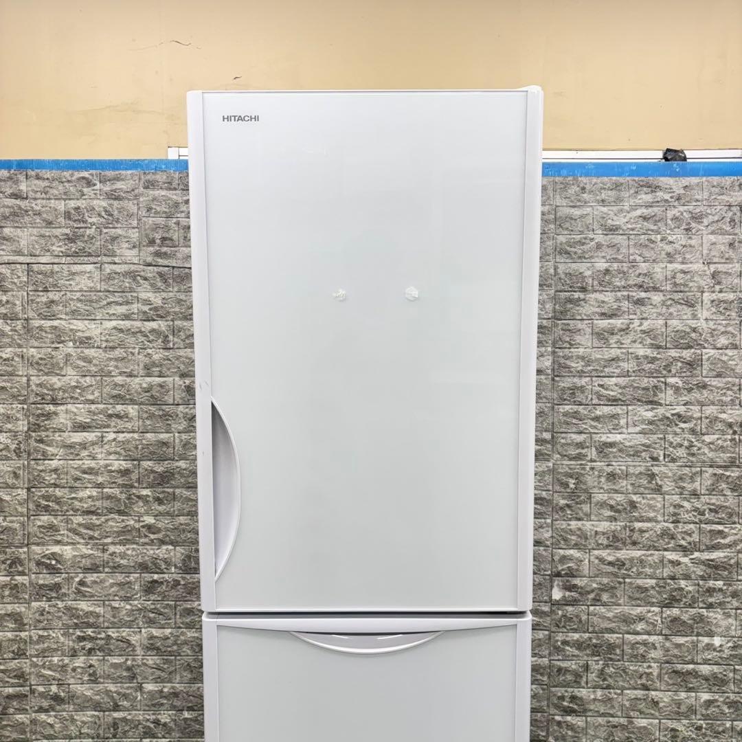 646 日立　大型冷蔵庫　375L 300L強　家庭用　自動製氷　小型　ホワイト