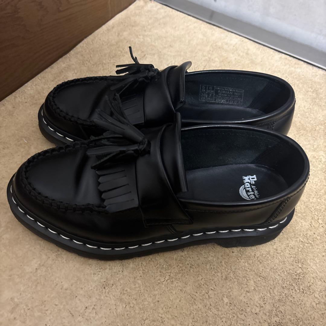 Dr. Martens ブラックフリンジローファーUK5