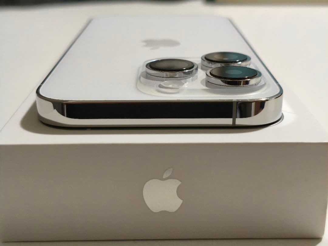 【超美品】iPhone 14 Pro 256GB SIMフリー シルバー