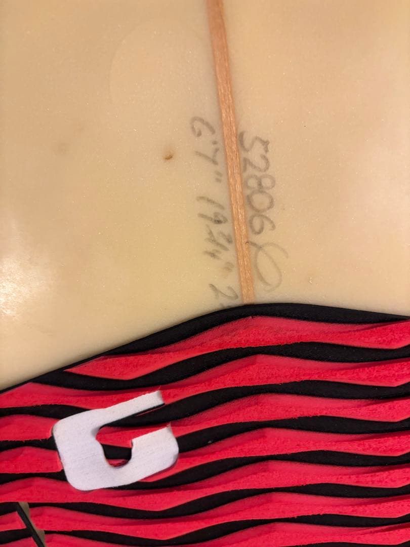 サーフボード ミッドレングス 6.7 ケース付き アルメリック 現地でお渡し