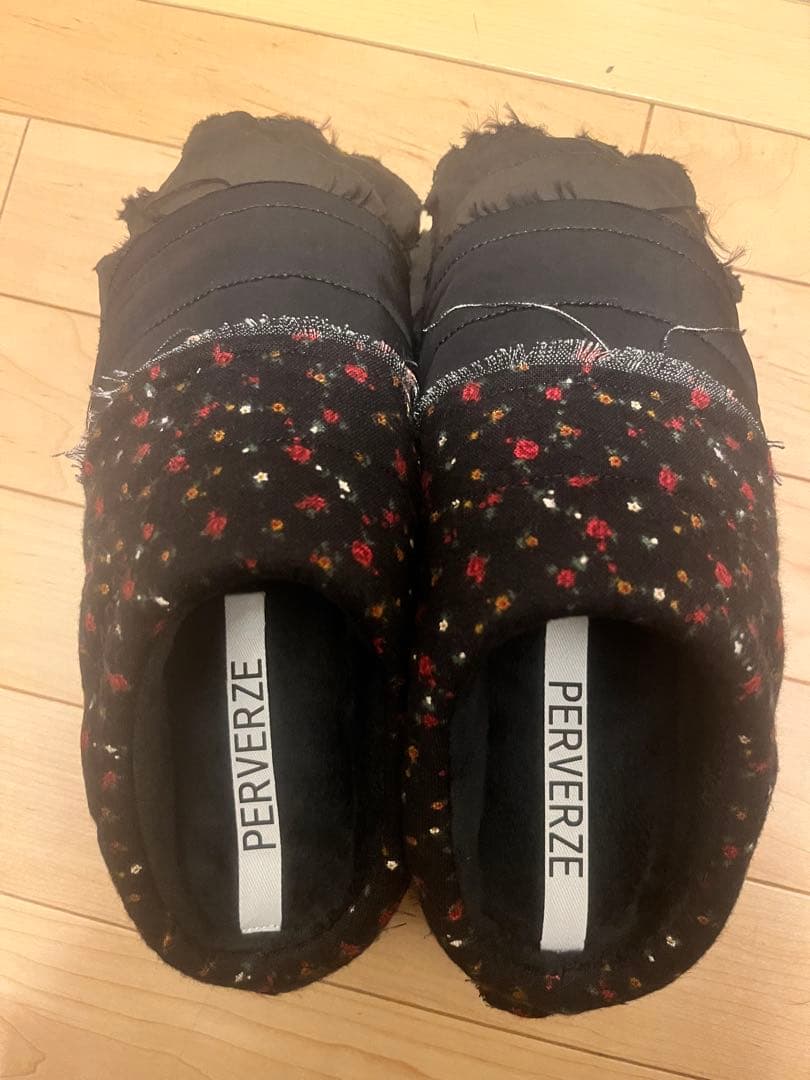PERVERZE SUBU. Step Winter Sandal 0最終値下げ