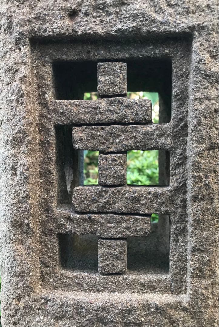 【天然自然石・石灯篭・道しるべ灯篭・露地庭坪庭灯篭】庭石オブジェ箱庭苔玉箱庭飾り