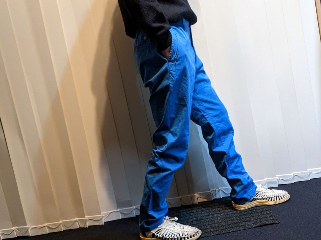 ビームス　ゴルフ　ロングパンツ　ベルトデザイン　ウエストゴム　ストレッチ　青