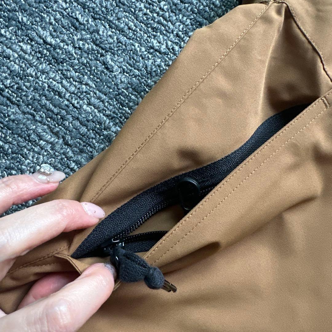 美品　AIRBLASTER エアブラスター Freedom Bib M