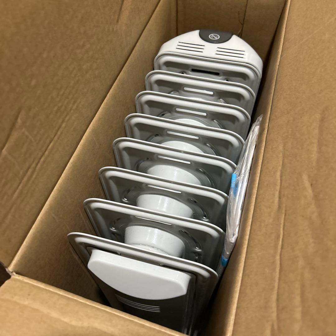 デロンギ　DeLonghi ( HJ0812 ) オイルヒーター