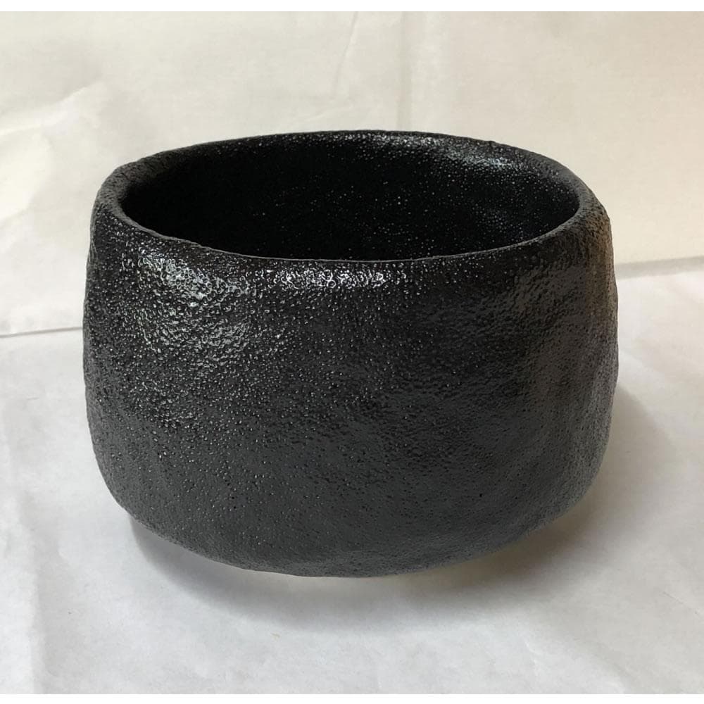 F922 寒川栖豊 紀州焼 那智黒茶碗 共箱 抹茶碗 茶道具