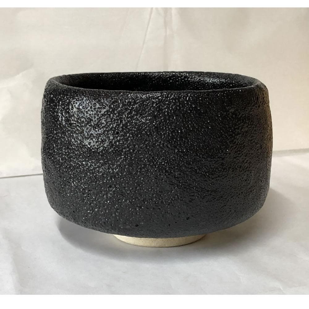 F922 寒川栖豊 紀州焼 那智黒茶碗 共箱 抹茶碗 茶道具