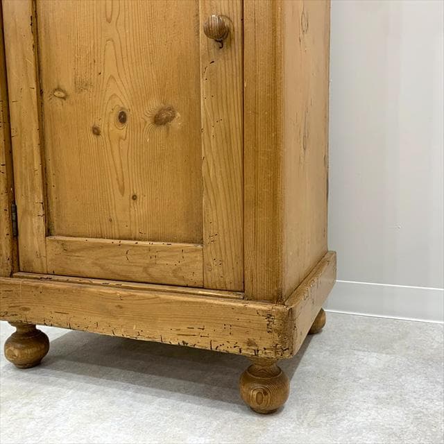 ペニーワイズオールドパインサイドキャビネット（右開き）