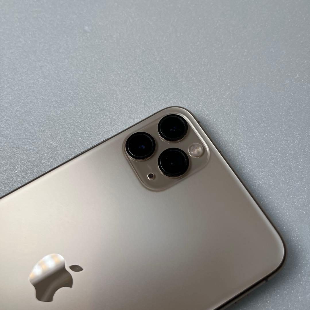 美品　iPhone 11 Pro Max 64GB simフリー