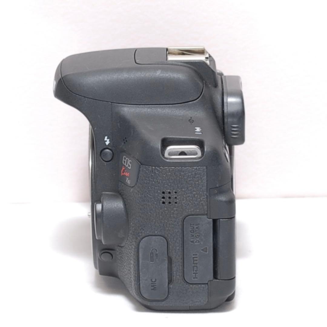 ❤️高画質❤️Canon kiss X8i❤️シングルレンズ❤️バイアングル液晶