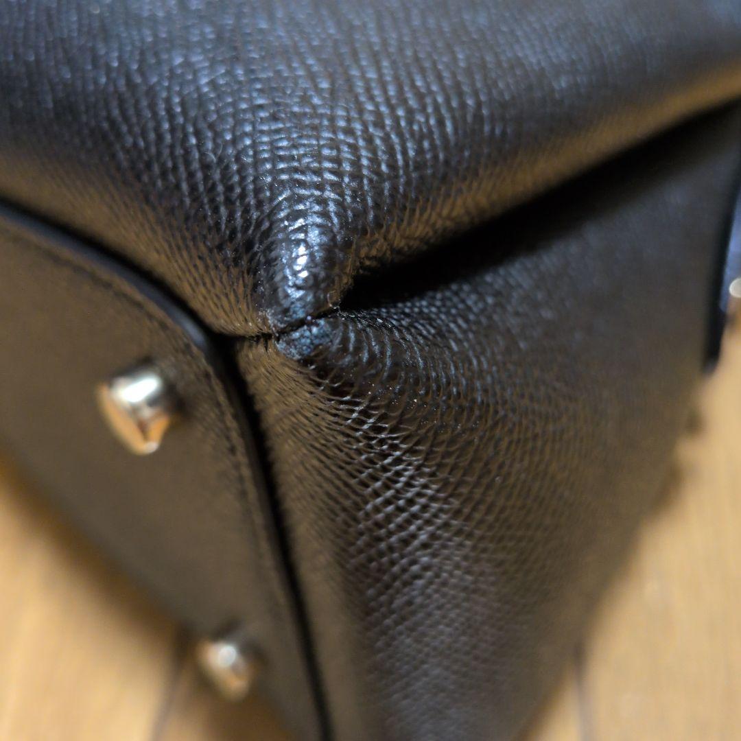 COACH ブラック レザー ショルダーバッグ　【再値下げしました】