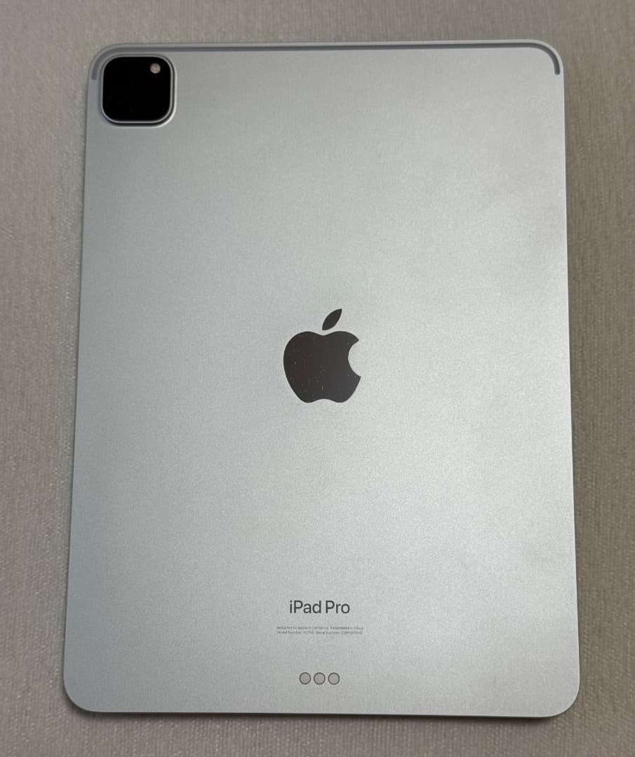 iPad Pro11インチ第4世代Wi-Fi128GB MNXE3J/Aシルバー