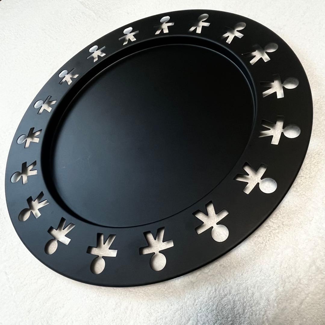 ❤️アレッシー♡ラウンドトレイ金属製黒色.径40♡未使用品
