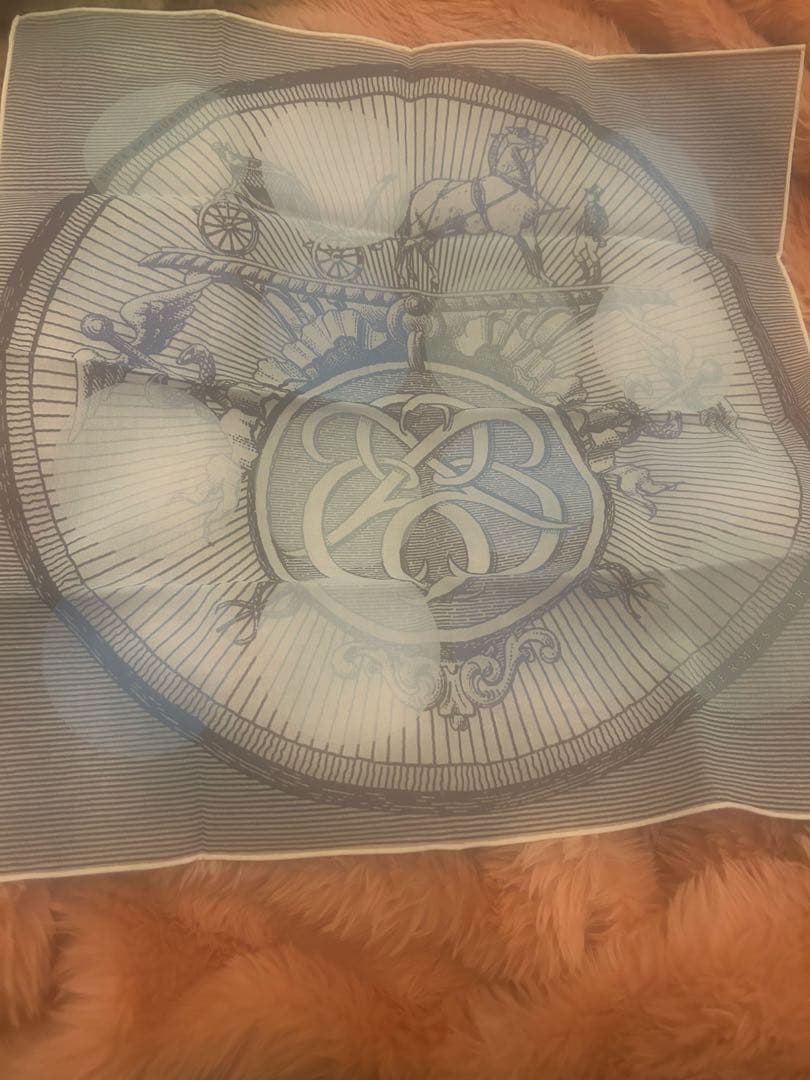 HERMES シルク ハンカチ