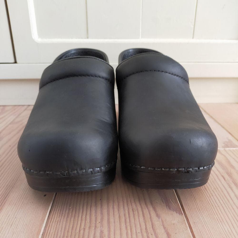 dansko/ダンスコ プロフェッショナル オイルド レザー クロッグ ブラック