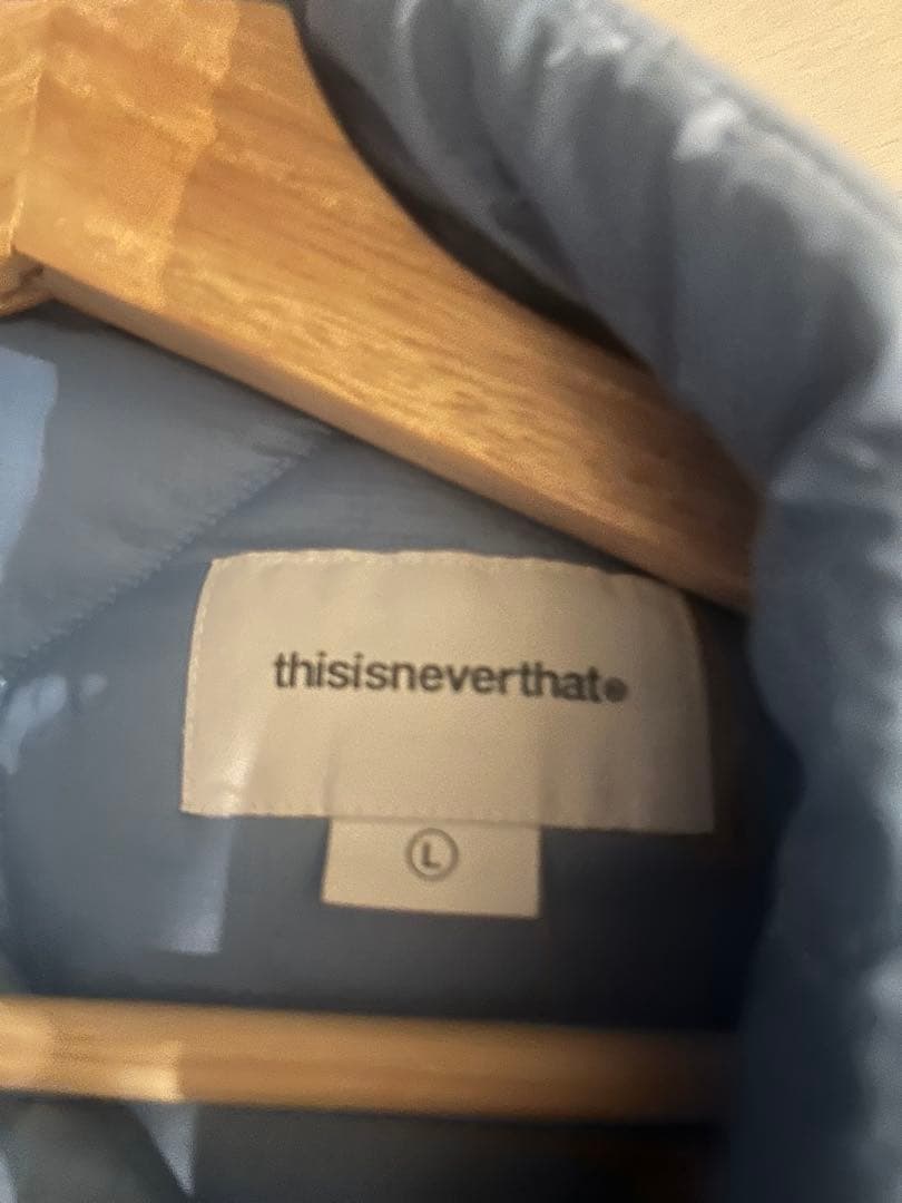 This is never that ダウンジャケット 水色