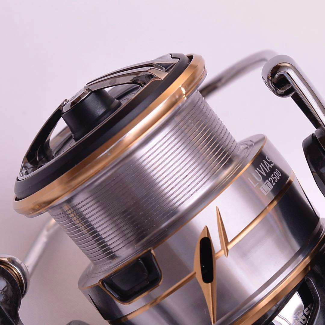 ダイワ ルビアス LT2500-XH スピニングリール