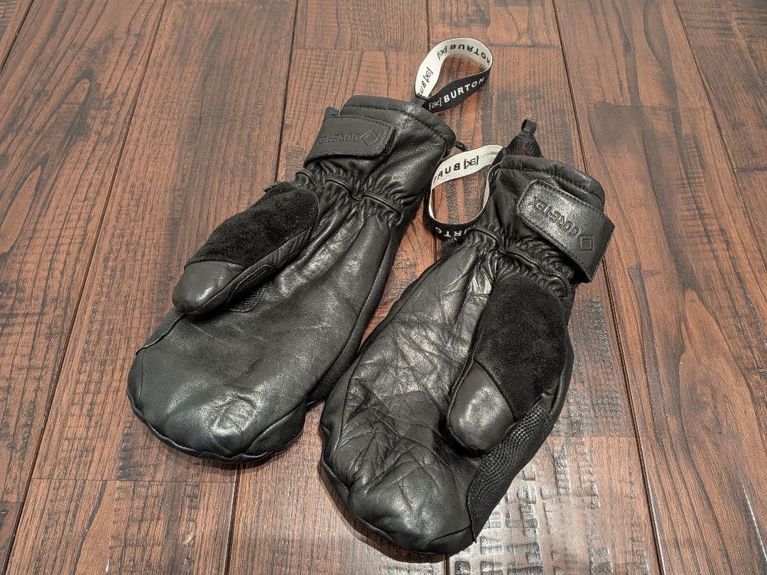 24-25 Burton ak クラッチ GORETEX レザー ミトン 黒 M