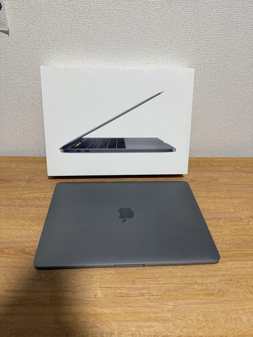 MacBook Pro 2019 Intel Core 13インチ