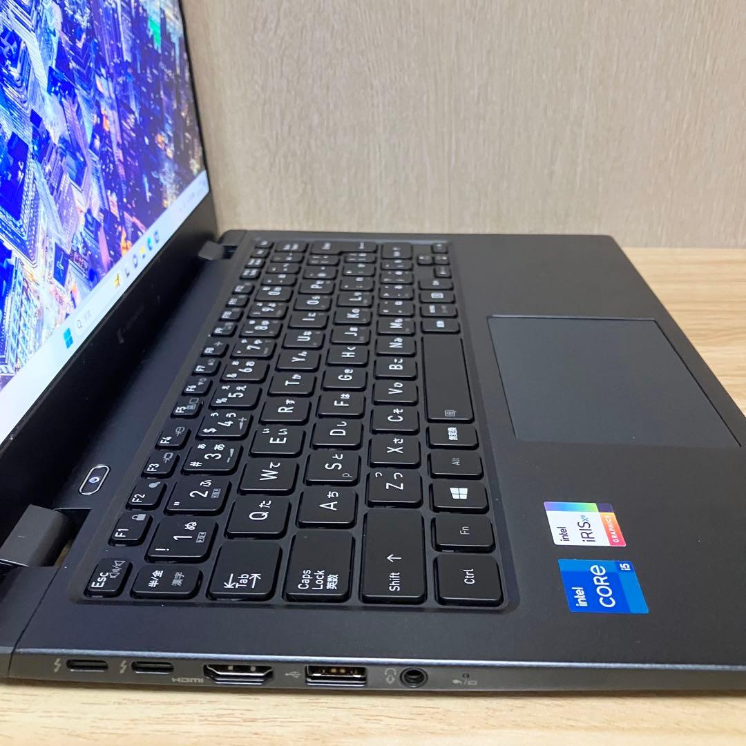 第11世代！極美品！dynabook G83 Windows11 メモリ16GB