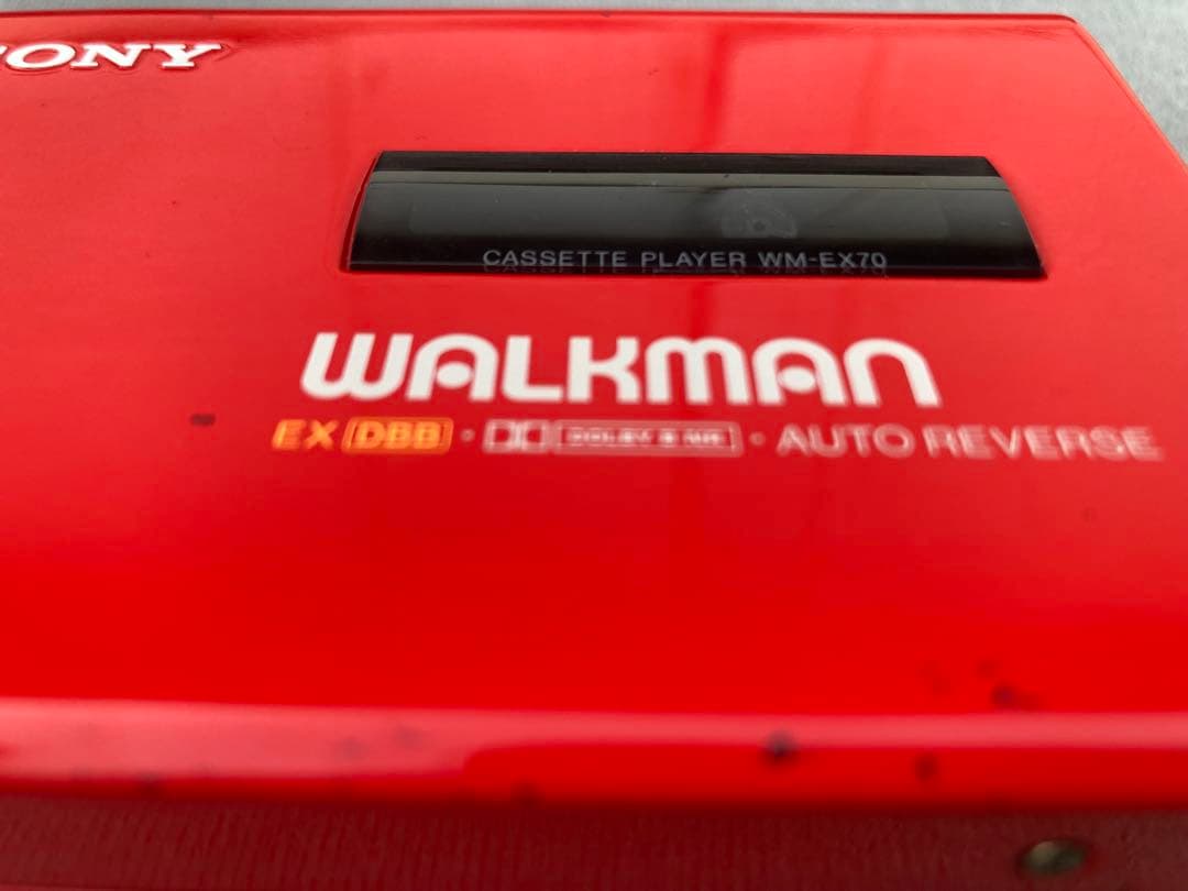 SONY/ソニー　カセットウォークマン　WM-EX70　レッド