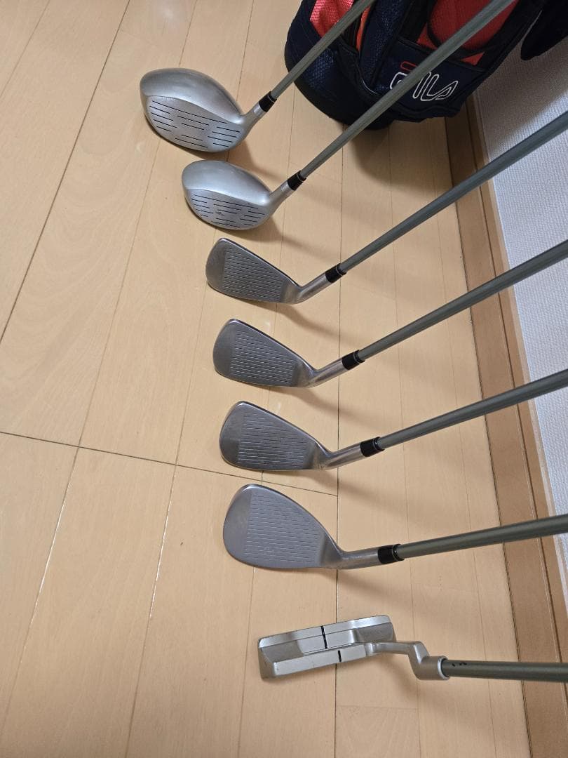 FILA ゴルフバッグ・クラブ初心者用セット