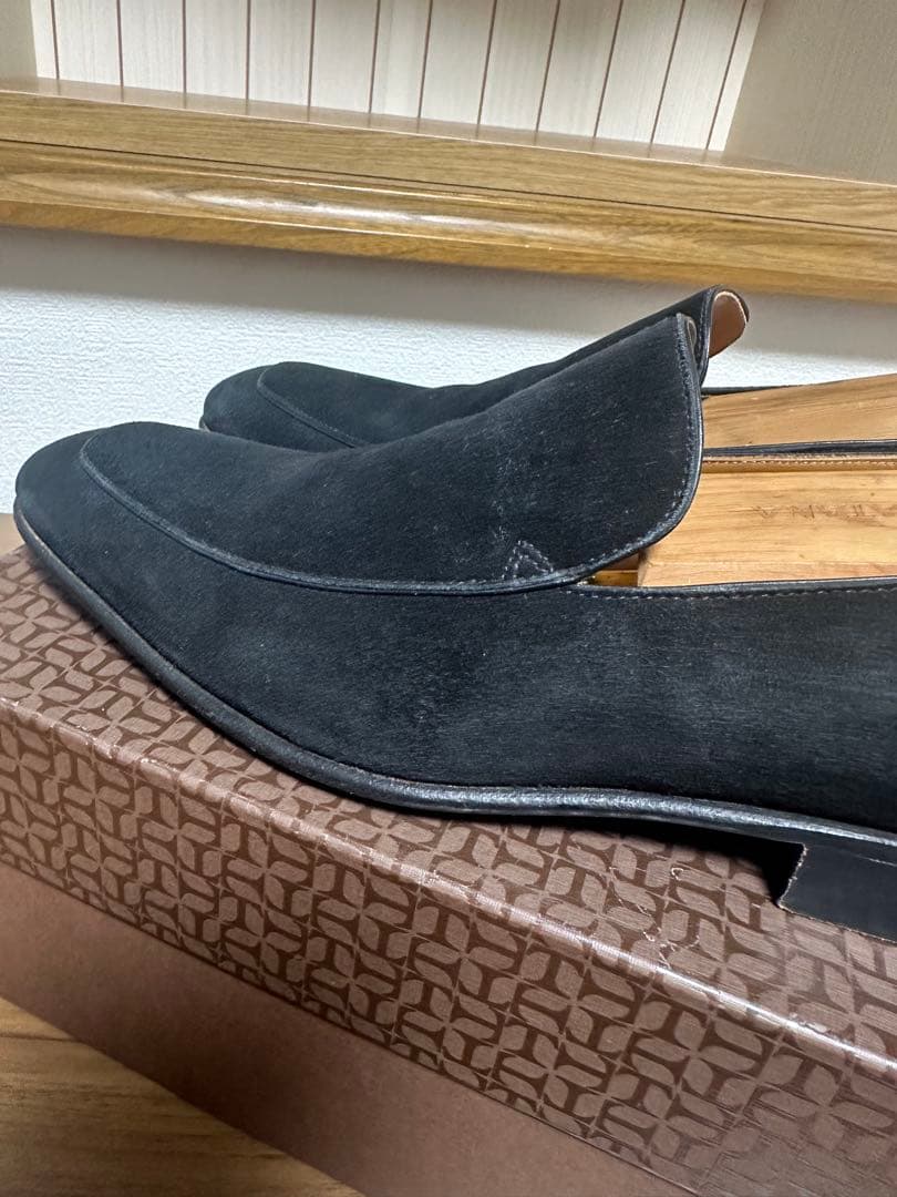 【超美品】セルジオロッシ　ブラックスエードスリッポン レザーソール　6