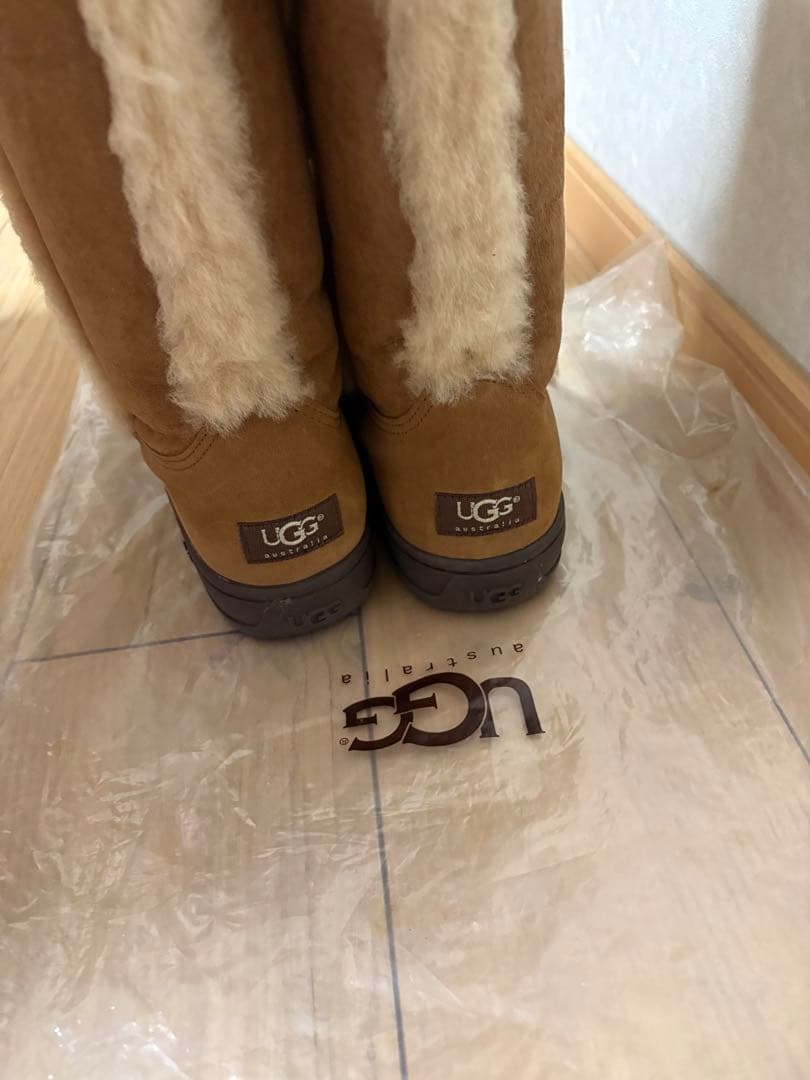 未使用　ugg ブーツ　キャメル