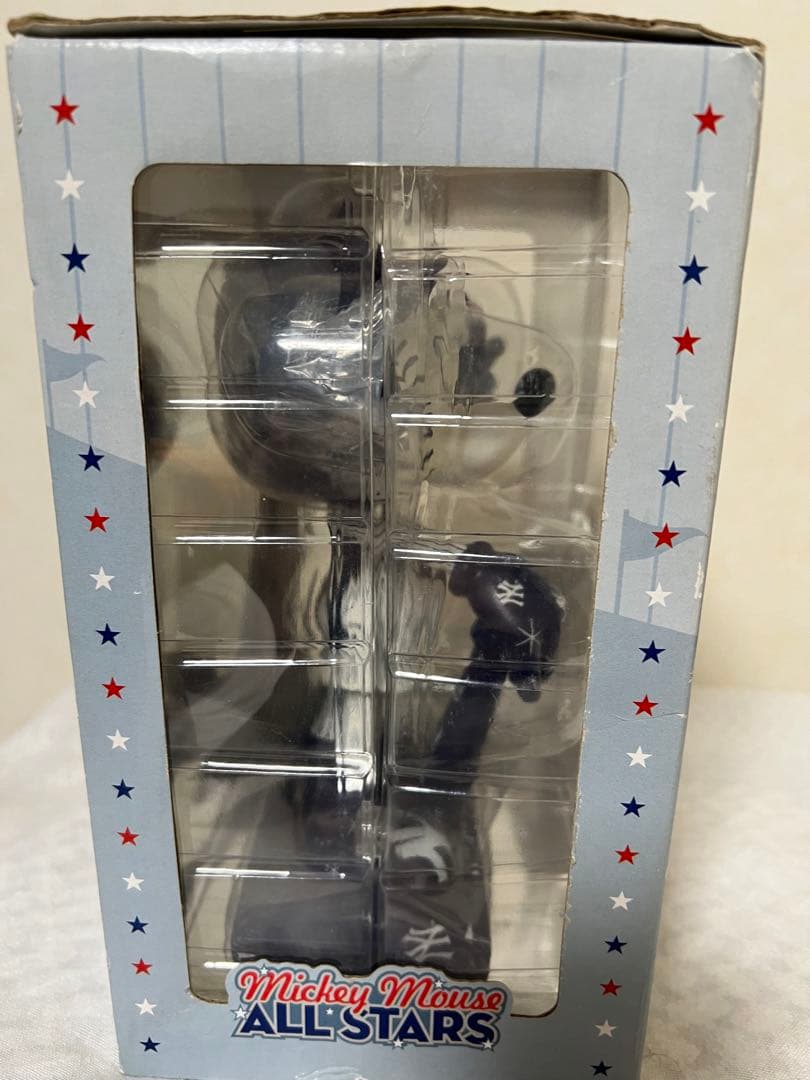 ミッキーマウス ニューヨーク・ヤンキース フィギュア