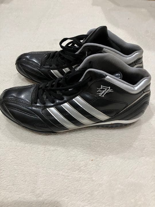 元阪神タイガース西岡選手実使用スパイク